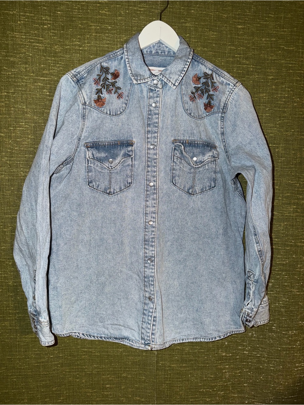 Vintage Threads Denim Western Shirt Floral Embroidery